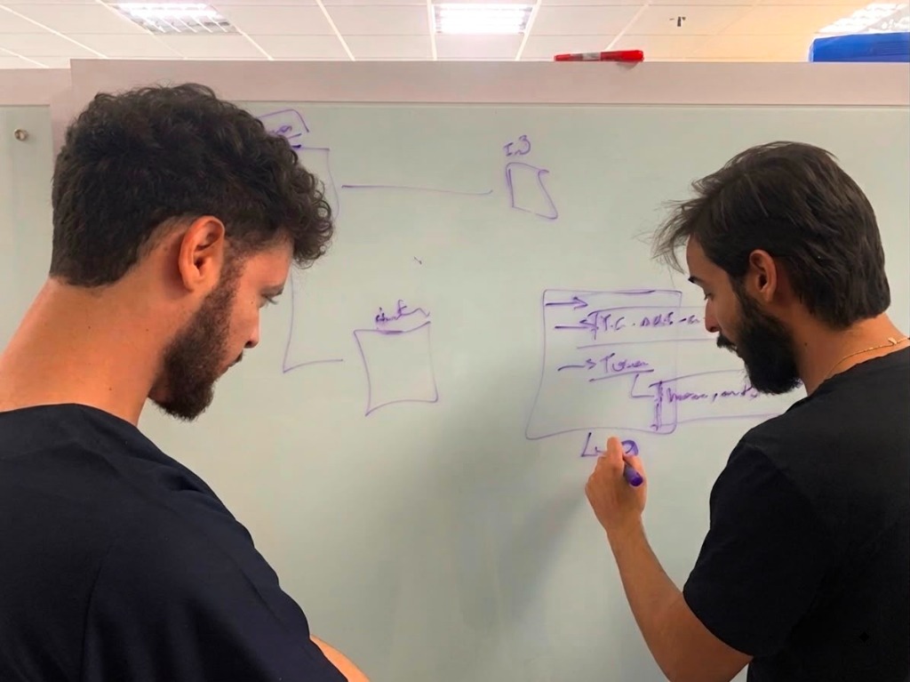 Gerley Adriano working on healthcare software architecture and biostatistical engineering